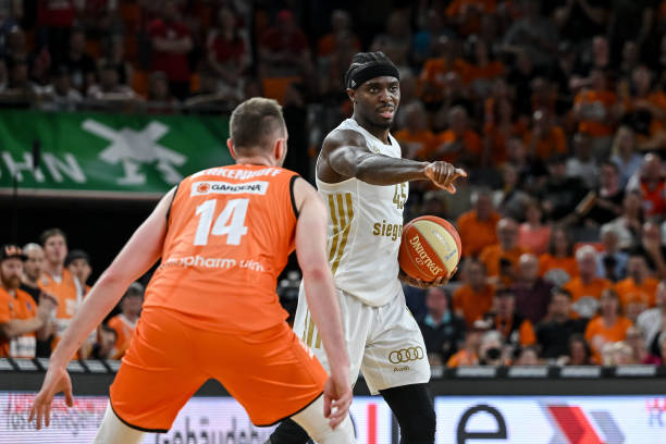 和保守态度 和保守态度